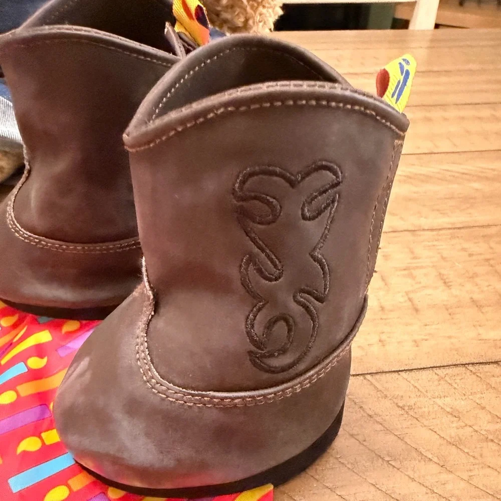 Build A Bear, Vintage, with Multiple Outfits-EUC